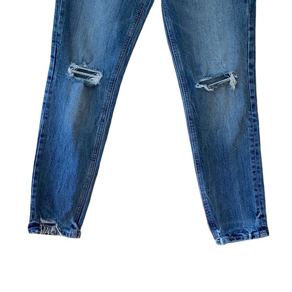 Zara High-Rise‎ Distressed Slim Ankle Jeans - Picture 7 of 13